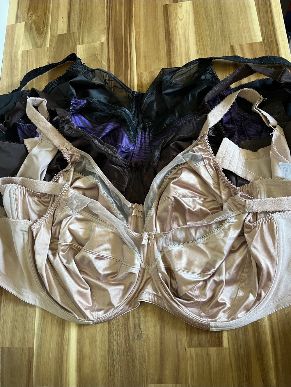 44I Goddess Bra lot of 5 bras
